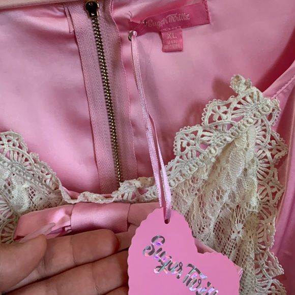 Sugar Thrillz Pink and Lace Princess Top - Picture 4 of 4
